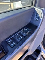 2023 F-350 Super Duty Thumbnail 12