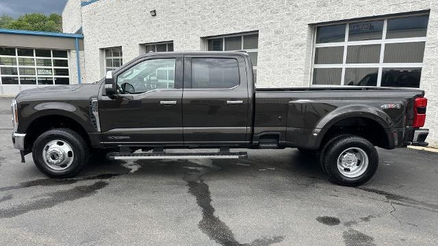 2025 Ford F-350 Super Duty XLT