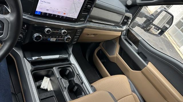 2025 Ford F-350 Super Duty XLT