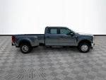 2025 F-350 Super Duty Thumbnail 4