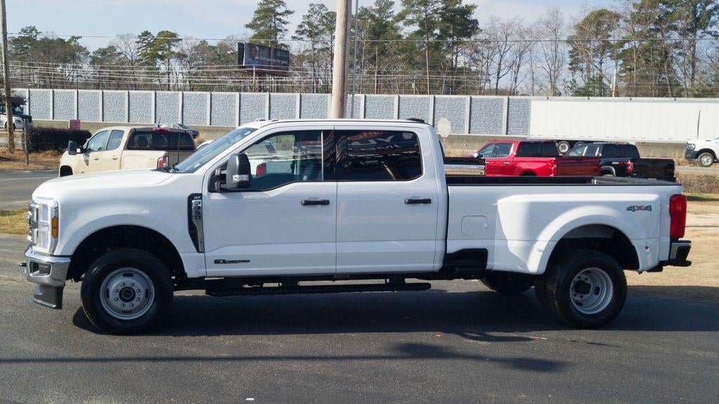 2025 Ford F-350 Super Duty XLT