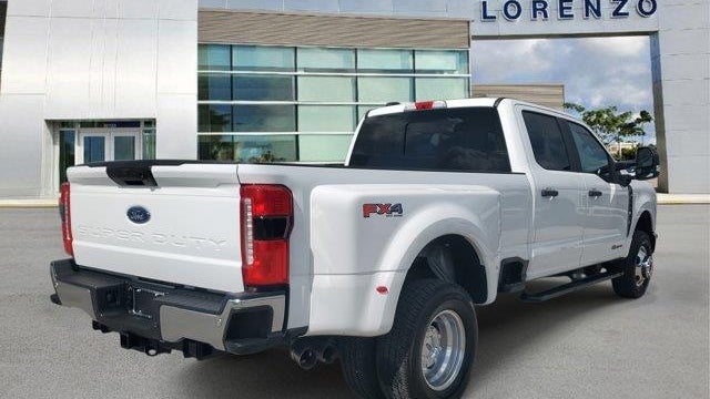 2025 Ford F-350 Super Duty King Ranch
