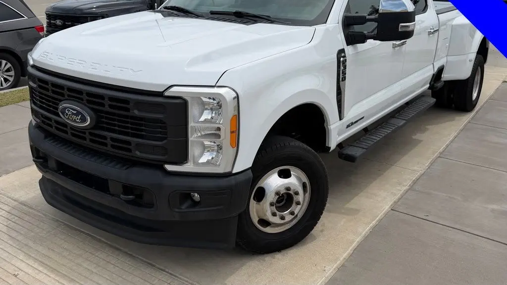 2023 Ford F-350 Super Duty King Ranch