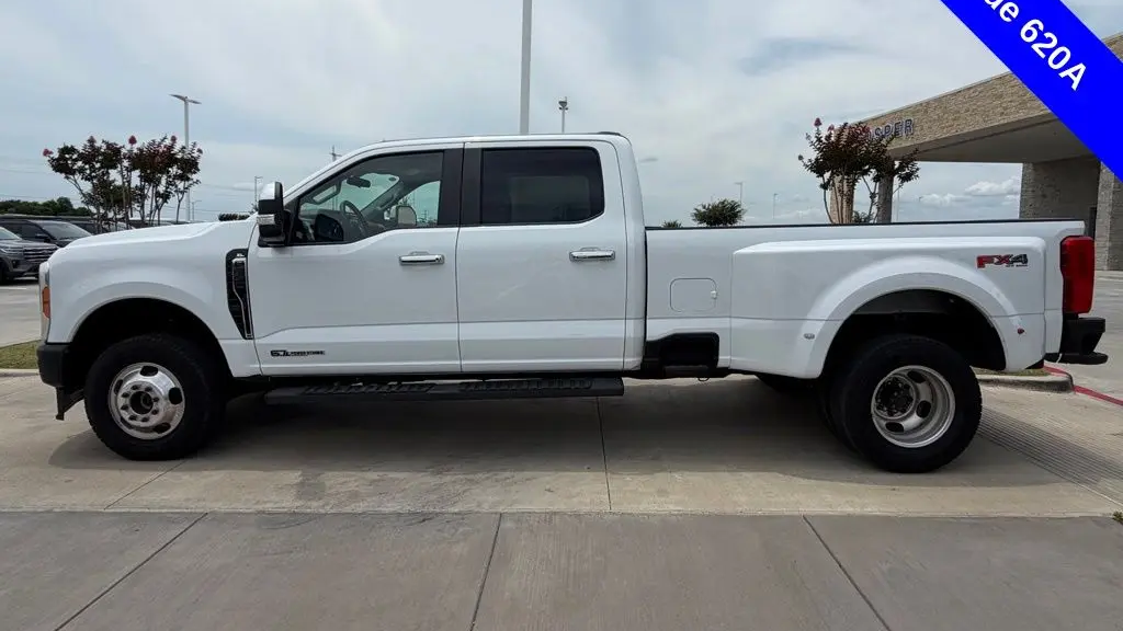 2023 Ford F-350 Super Duty King Ranch