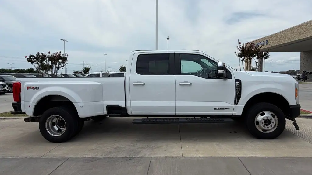 2023 Ford F-350 Super Duty King Ranch