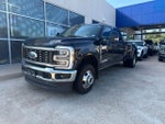 2025 F-350 Super Duty Thumbnail 2