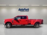 2025 F-350 Super Duty Thumbnail 4