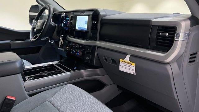 2025 Ford F-350 Super Duty Platinum