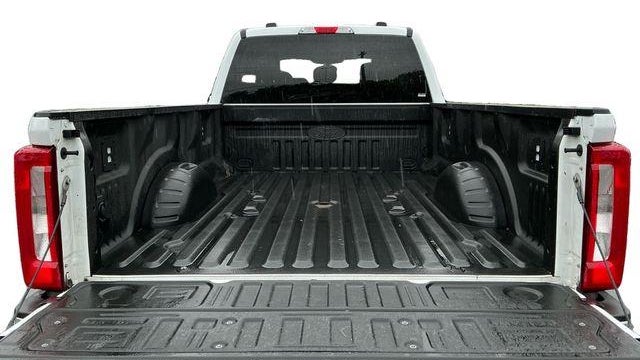 2026 Ford F-350 Super Duty XLT
