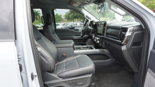 2026 Ford F-350 Super Duty Lariat