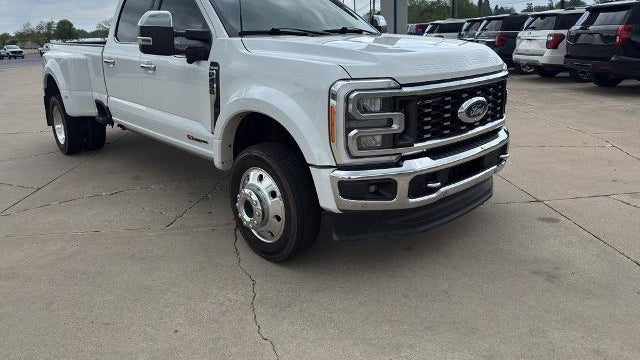 2023 Ford F-450 Super Duty King Ranch