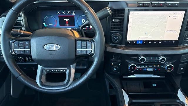 2023 Ford F-450 Super Duty XLT
