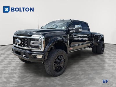Photo of a 2024 Ford F-450 Super Duty 4X4 Lariat 4DR Crew Cab 8 FT. LB DRW Pickup for sale