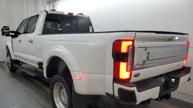 2024 Ford F-450 Super Duty Lariat
