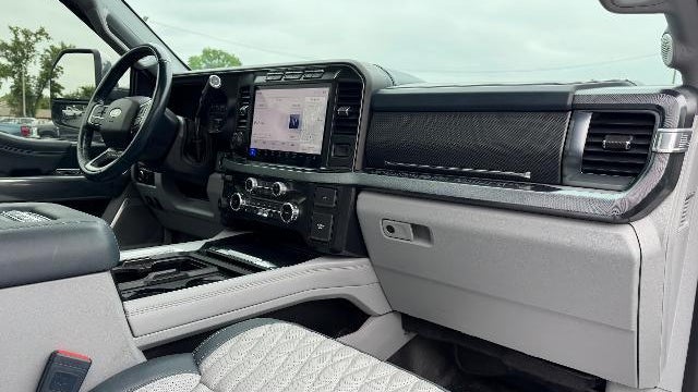 2024 Ford F-450 Super Duty King Ranch