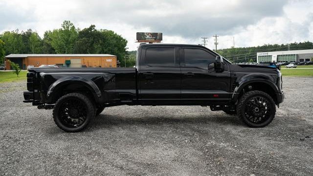 2024 Ford F-450 Super Duty XL