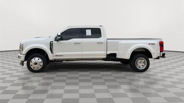 2025 Ford F-450 Super Duty King Ranch