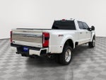 2025 F-450 Super Duty Thumbnail 5