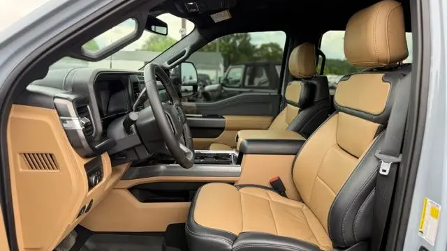 2025 Ford F-450 Super Duty King Ranch