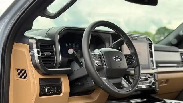 2025 Ford F-450 Super Duty King Ranch