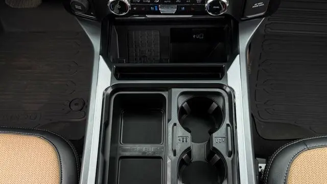 2025 Ford F-450 Super Duty King Ranch