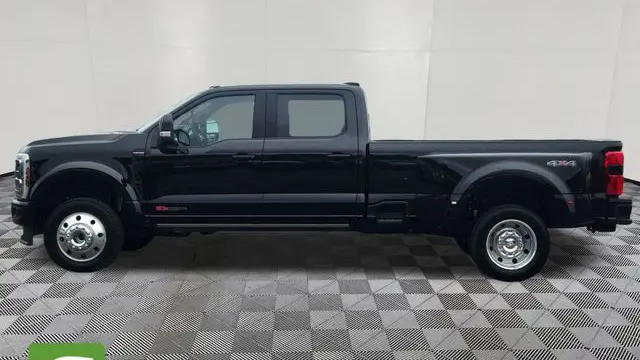 2025 Ford F-450 Super Duty King Ranch