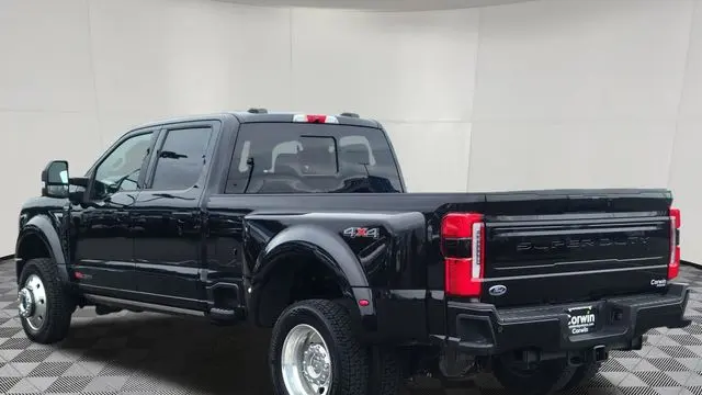 2025 Ford F-450 Super Duty King Ranch