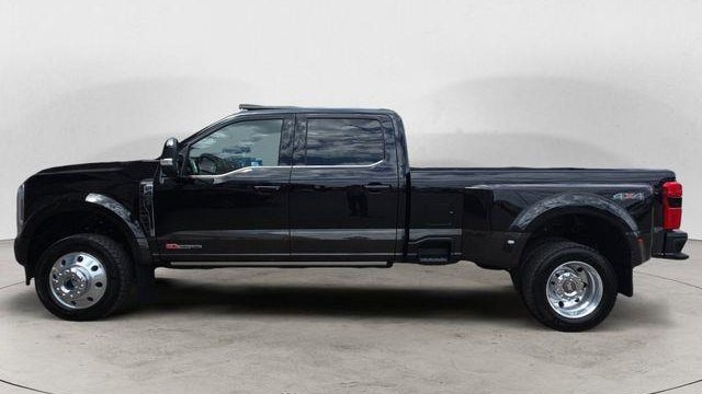2025 Ford F-450 Super Duty King Ranch