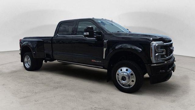 2025 Ford F-450 Super Duty King Ranch