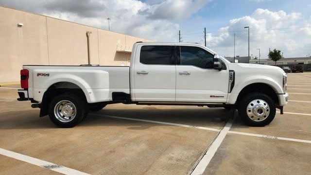 2026 Ford F-450 Super Duty XLT
