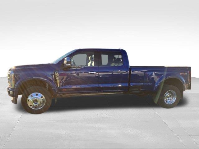 2026 Ford F-450 - $98,185