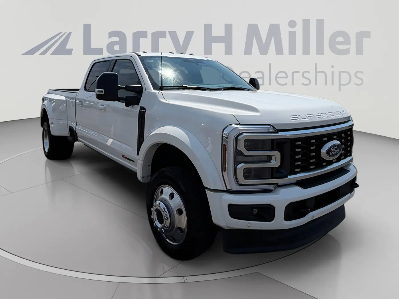 2026 Ford F-450 - $102,999