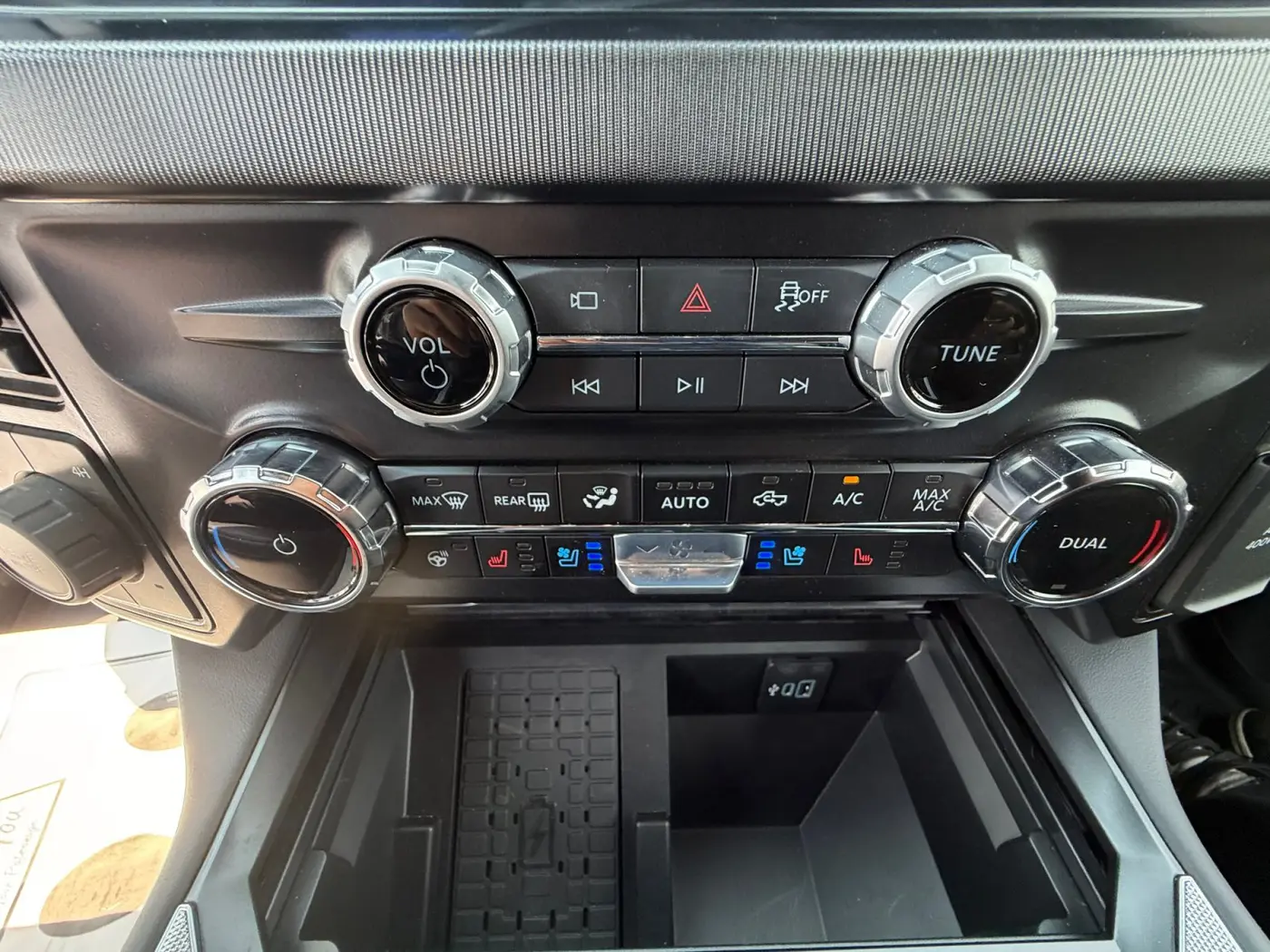2026 Ford F-450 - $102,999