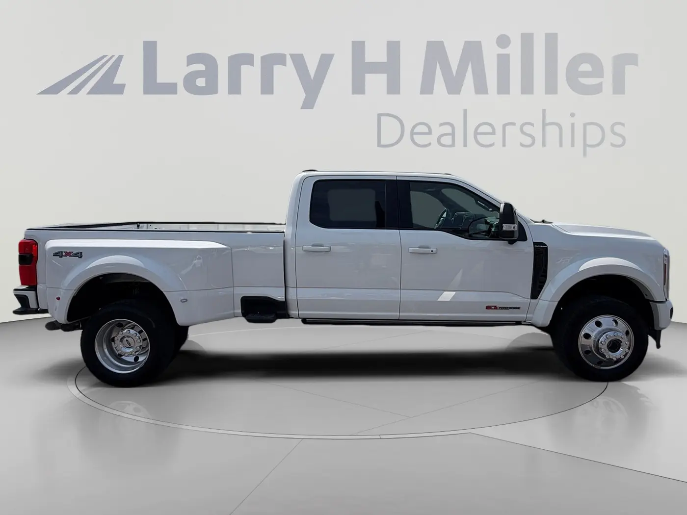 2026 Ford F-450 - $100,000