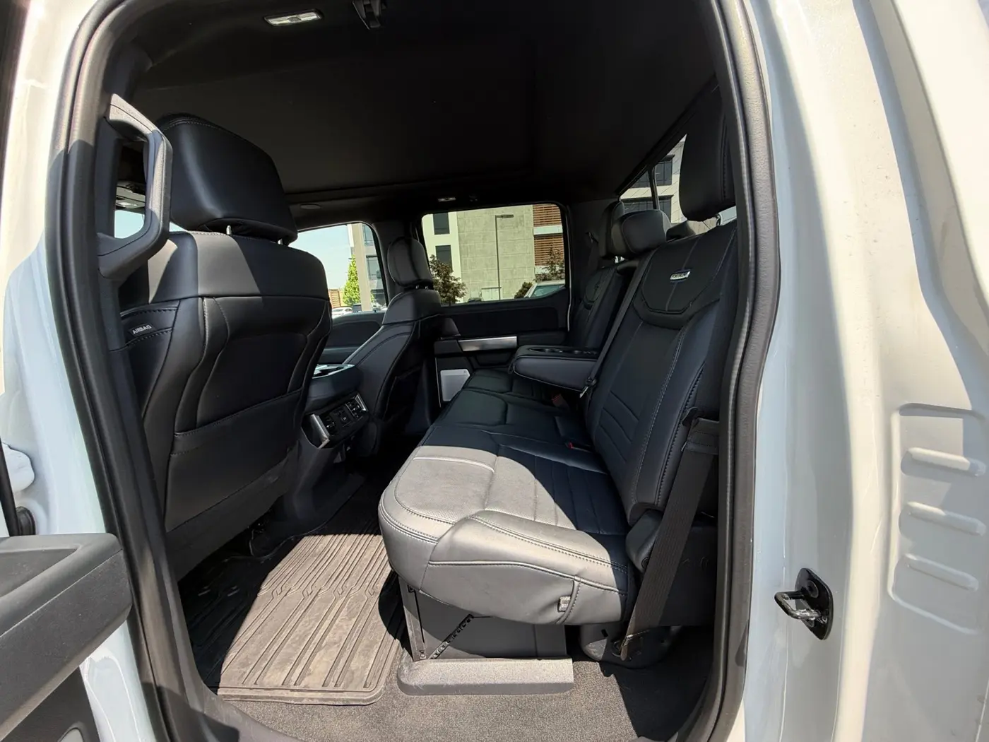 2026 Ford F-450 - $100,000