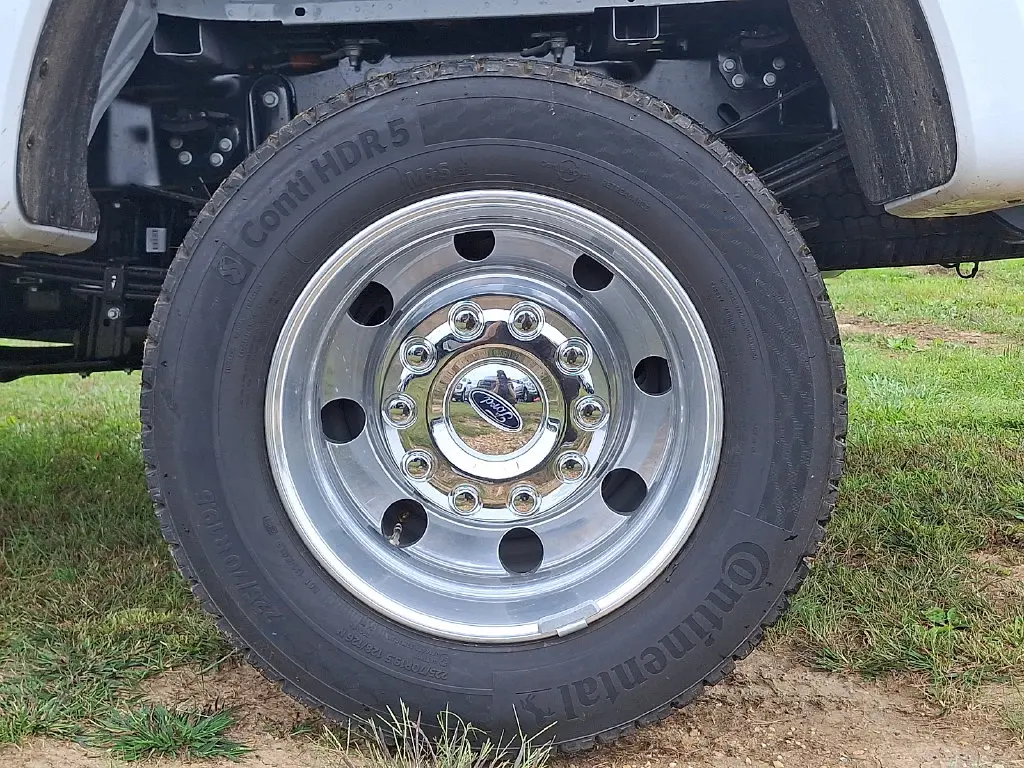 2027 Ford F-450 - $72,200