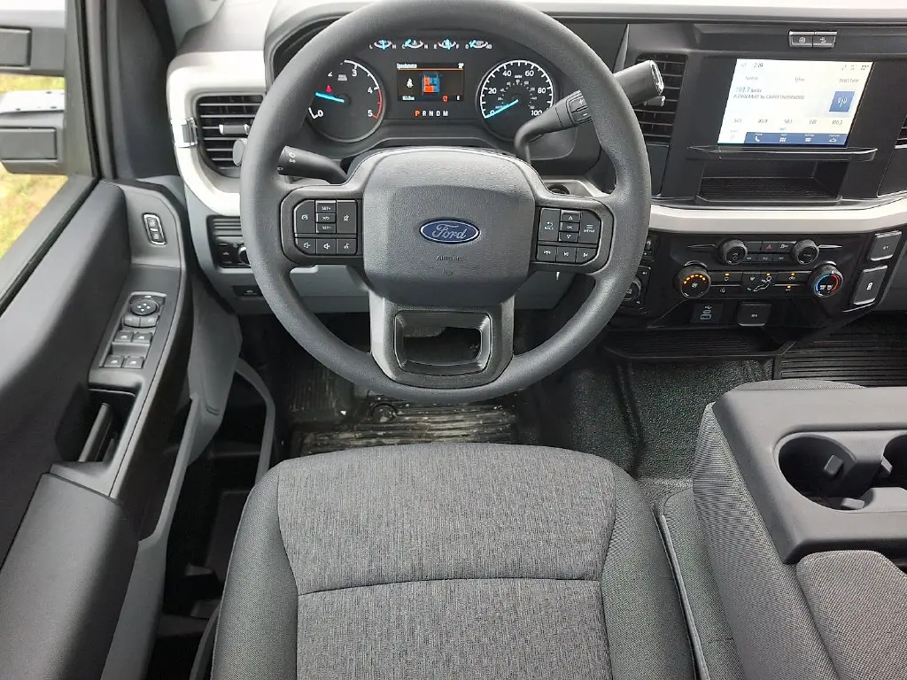2027 Ford F-450 - $72,200
