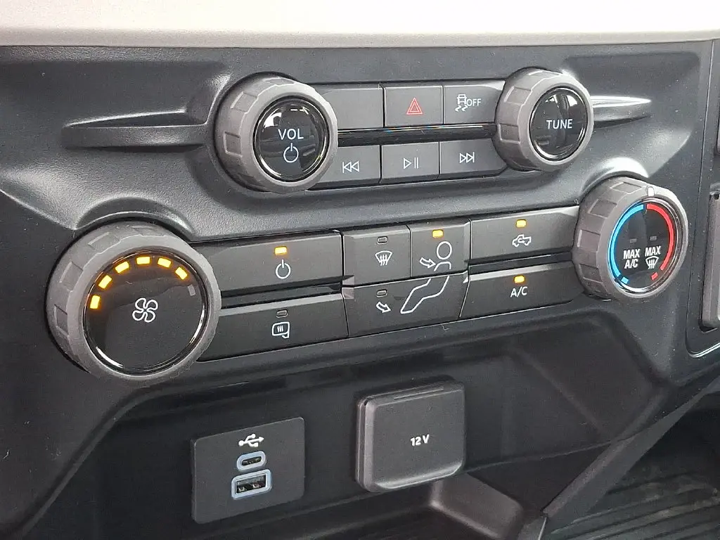 2027 Ford F-450 - $72,200