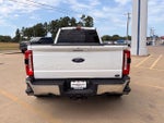 2023 F-450 Super Duty Thumbnail 3