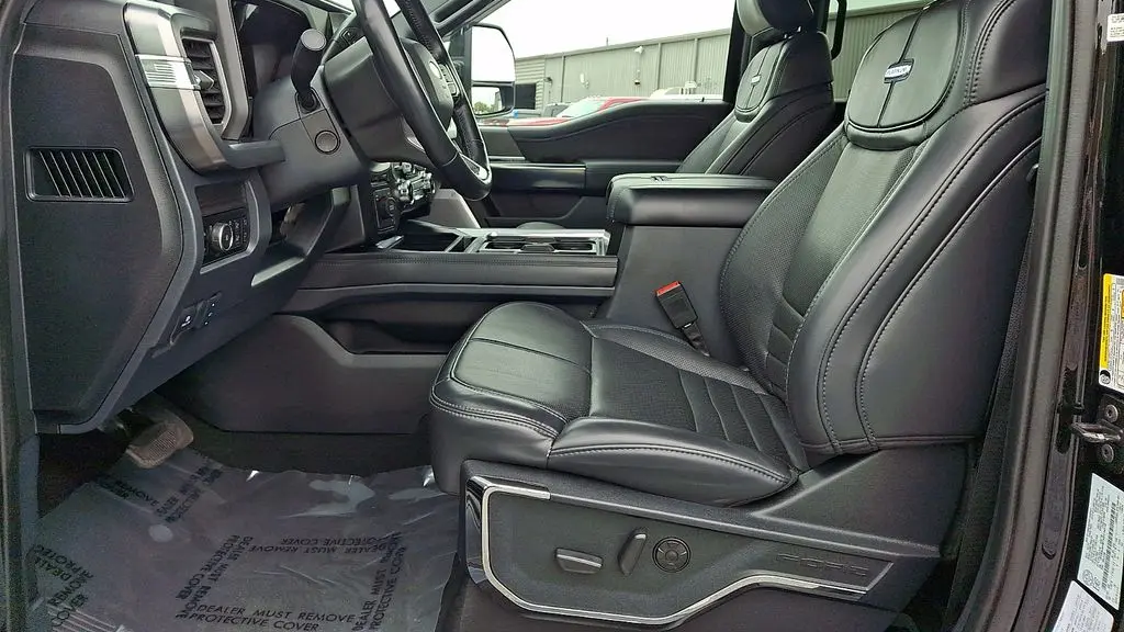 2025 Ford F-450 Super Duty King Ranch
