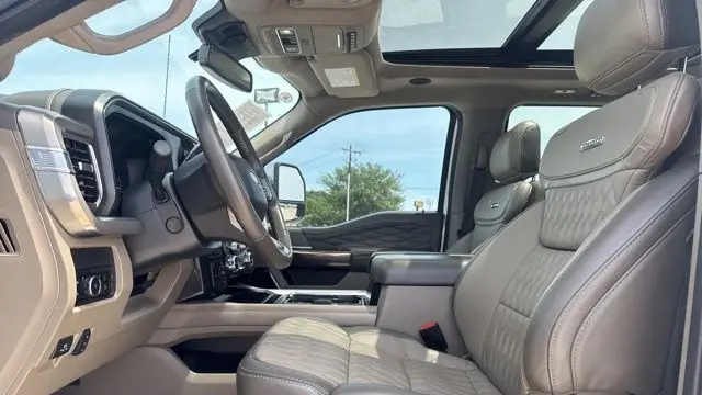 2025 Ford F-450 Super Duty King Ranch