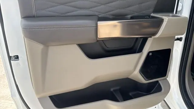 2025 Ford F-450 Super Duty King Ranch