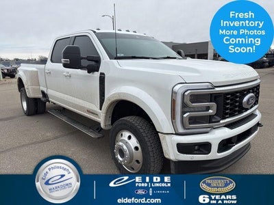 2025 Ford F-450 Super Duty 4X4 Platinum 4DR Crew Cab 8 FT. LB DRW Pickup