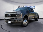 2025 F-450 Super Duty Thumbnail 1