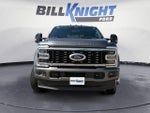 2025 F-450 Super Duty Thumbnail 8