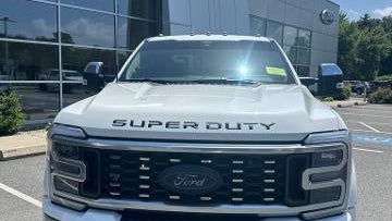 2026 Ford F-450 Super Duty XLT