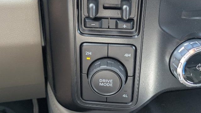 2026 Ford F-450 Super Duty Platinum