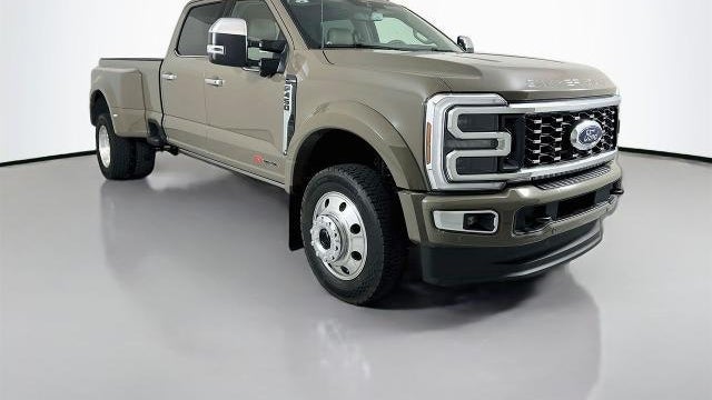 2026 Ford F-450 Super Duty Lariat