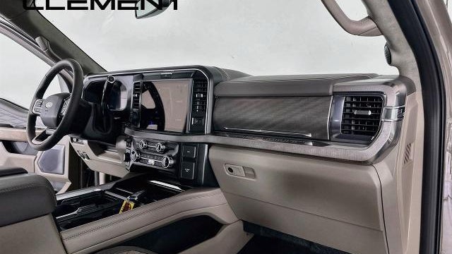 2026 Ford F-450 Super Duty Lariat