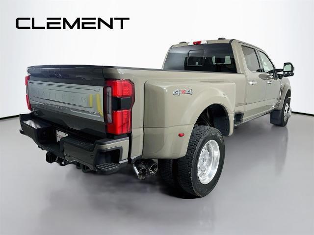 2026 Ford F-450 - $113,324